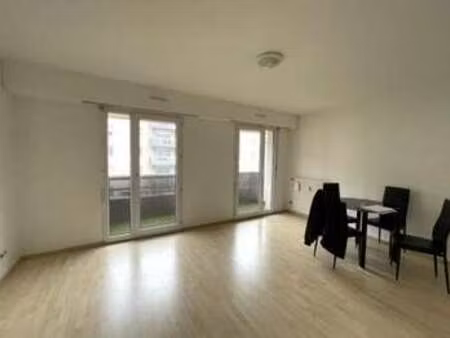 location appartement t1 à angers (49000) : à louer t1 / 26m² angers