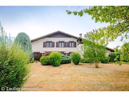 maison de luxe de 8 pièces en vente à saint-vérand  france
