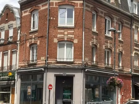 à louer local commercial 50 m² – 1 200 € |cambrai