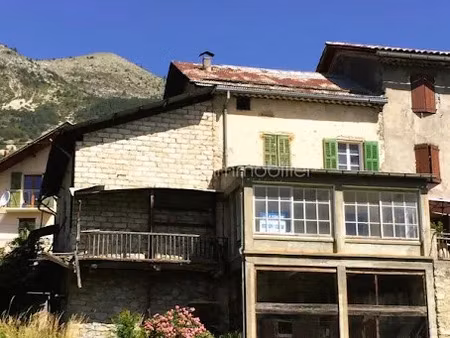 vente maison 6 pièces 140 m² à thorame-haute (04170)  97 000 €