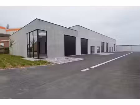 commercieel te huur in sint-eloois-vijve