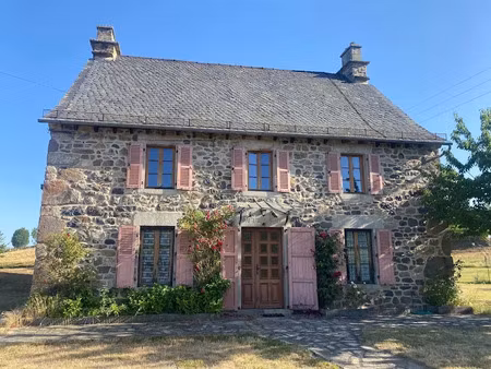 vente maison 6 pièces 166 m² à vebret (15240)  118 000 €