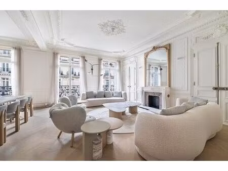 appartement de 3 chambres de luxe en vente à champs-elysées  madeleine  triangle d’or  par