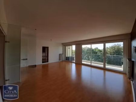 appartement à louer 5 pièces 108.5 m² - bourg-en-bresse (01) - 1 030€