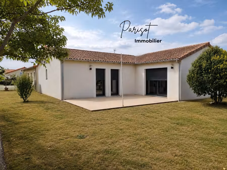 maison plain-pied 104 m² – 3 chambres – excellent état – cœur de bourg de sèvres-anxaumont