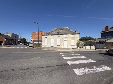vente maison 5 pièces 81 m² à feignies (59750)  136 000 €