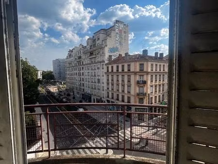 location appartement 3 pièces 69m² lyon 3ème