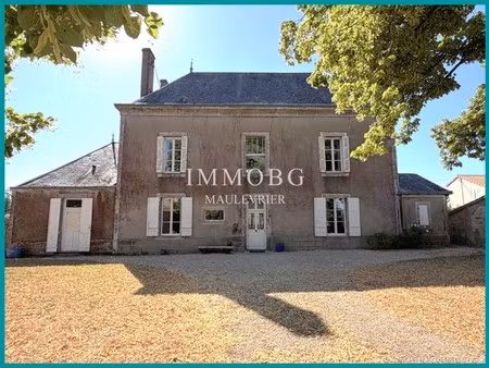 achat maison 11 pièces 297m² nueil les aubiers 79250