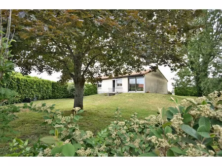 vente maison 5 pièces 94 m² à cholet (49300)  173 250 €