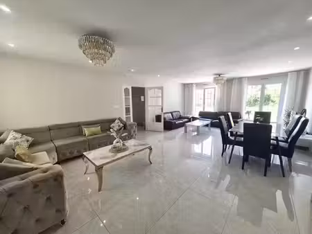 maison à vendre 5 pièces 140 m² - beuvry-la-forêt (59) - 324 500€
