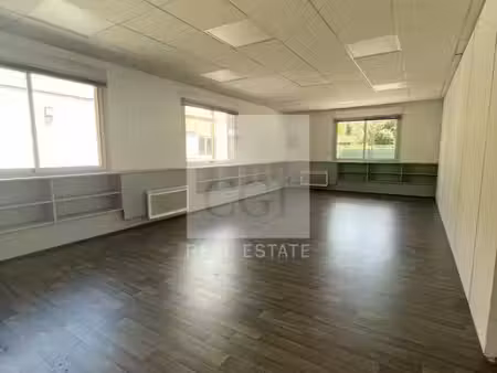 location bureaux coublevie 38500 94m² à 120m²