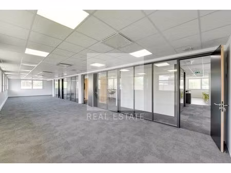 location bureaux 113 m² à 750 m²
