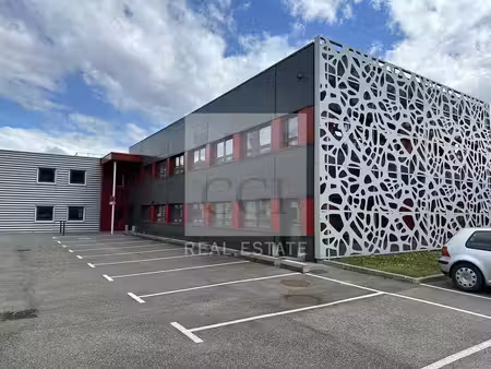location bureaux seyssinet-pariset 38170 112m²