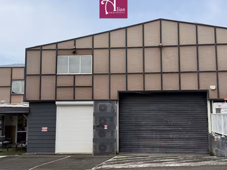 location local rdc arnouville 190 m2