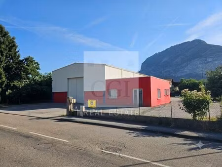 location local d’activités sassenage 38360 370m²