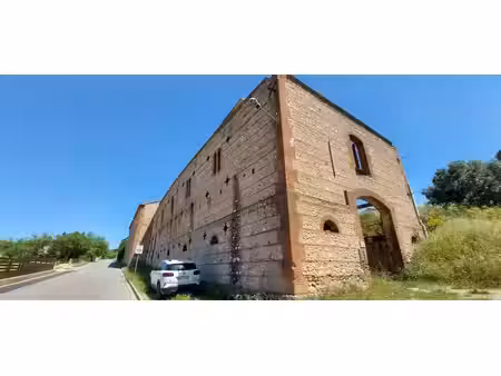 opportunite rare - immeuble de plus de 1 000 m2 à rénover