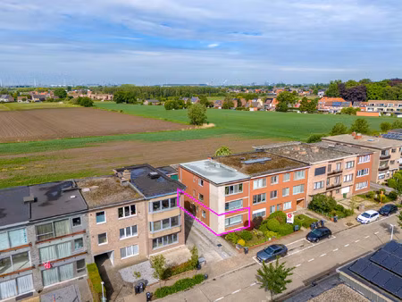 appartement te koop in kapellen met 2 slaapkamers