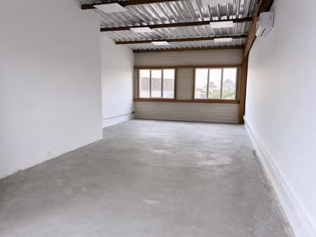 location local d’activités brest 29200 48m² à 96m²