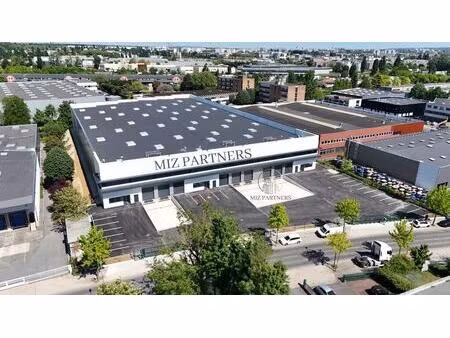 location entrepôt le blanc mesnil 93150 2149m²