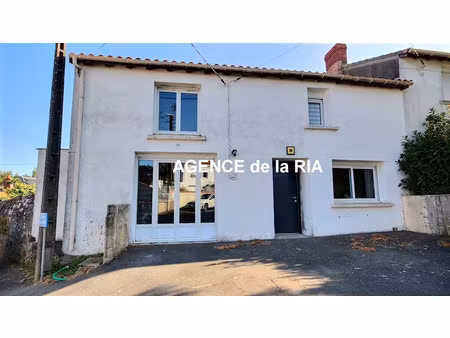 vente maison 5 pièces 131 m² à frossay (44320)  270 000 €