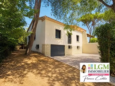 maison de ville 5 pièces de 119m² sur un terrain clos de 511m² - quartier route de sauve