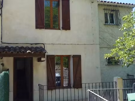 vente maison 5 pièces 113 m² à taradeau (83460)  285 000 €