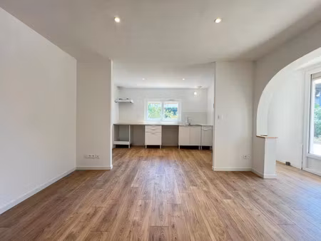 vente maison 5 pièces 75 m² à chelles (77500)  299 000 €