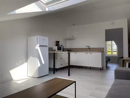 location meublée appartement 2 pièces 30 m² à caussade (82300)  590 €