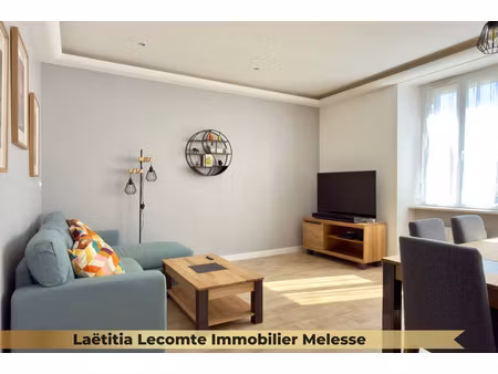 appartement meublé hyper centre melesse