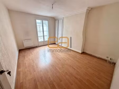 maison de ville idéalement placée