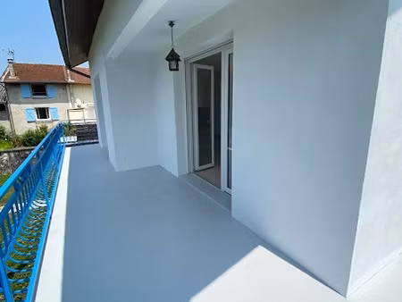 location maison 4 pièces 86 m² à saint-laurent-en-royans (26190)  1 050 €