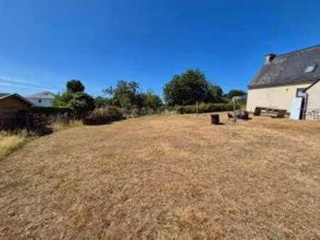 vente terrain à guillac (56800) : à vendre / 718m² guillac
