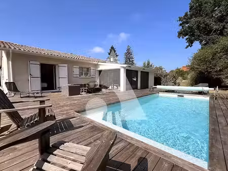 vente maison 5 pièces 130 m² à la clotte (17360)  319 900 €