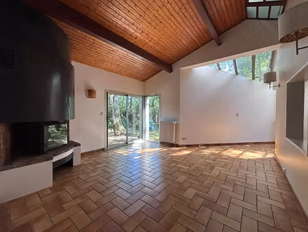 vente maison 7 pièces  188.18m²  saint