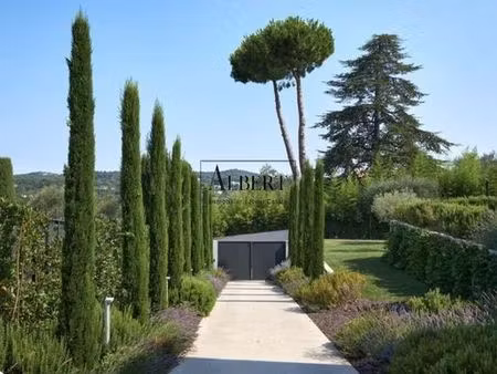 villa de luxe de 5 pièces en location mougins  france