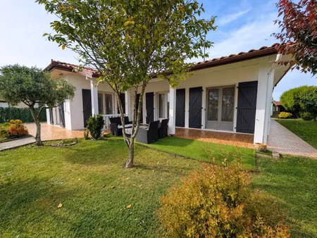 vente maison 6 pièces 134 m² à dax (40100)  357 000 €