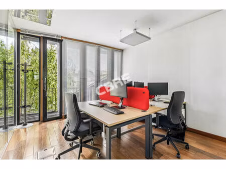 location local professionnel 84m² malakoff 92240