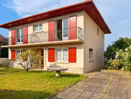 vente villa 5 pièces 150 m² à urt (64240)  365 000 €