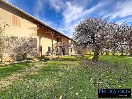 vente maison 8 pièces 256 m² à pont-de-veyle (01290)  389 000 €
