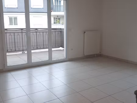 location appartement 2 pièces 38m² ste genevieve des bois 91700