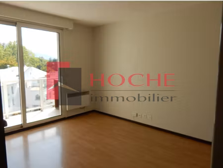 2 p + kitch équipée - 30 m² - grenoble