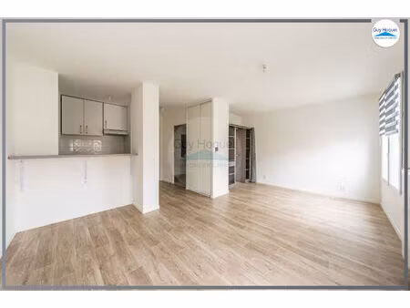 appartement t1 à louer - nandy - grand standing