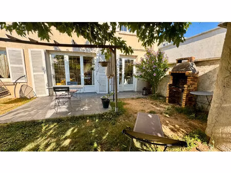 charmante maison à 5 min du centre ville
