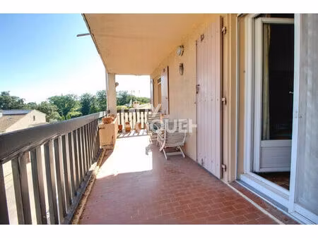 appartement 3 pièce(s) 70 m2 avec terrasse et garage tarascon