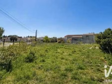 vente terrain à redessan (30129) : à vendre / 501m² redessan