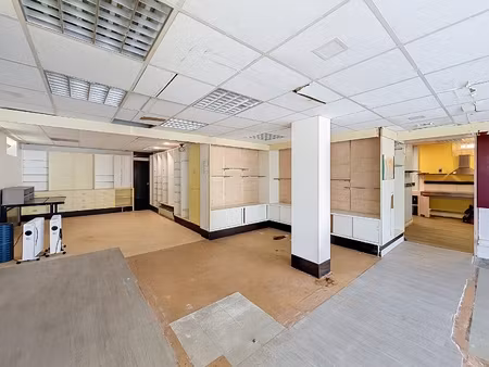 local commercial - 131 m²