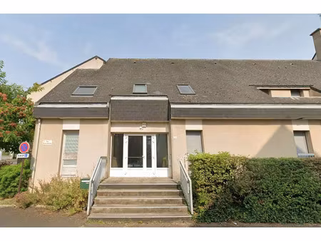 vente immeuble 20 m² loches (37600)