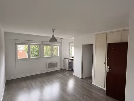 vente appartement 1 pièce 23 m² nancy (54000)