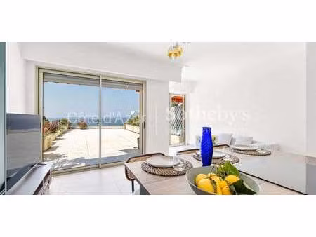 appartement avec terrasse en bord de mer nice (06)