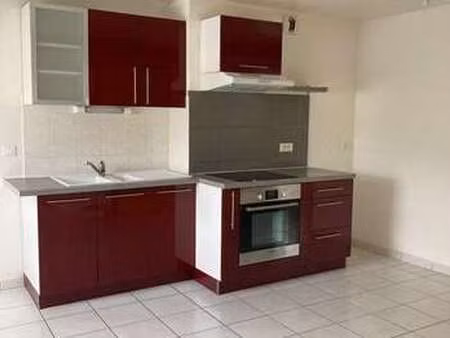 location appartement 3 pièces à celles-sur-plaine (88110) : à louer 3 pièces / 42m² celles